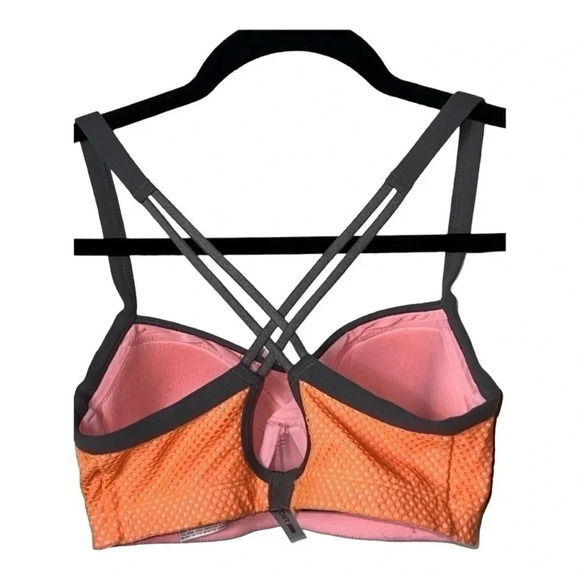 0343. Victoria's Secret‎ Sports Bra 32D Orange High Support Strappy Back - Picture 7 of 7